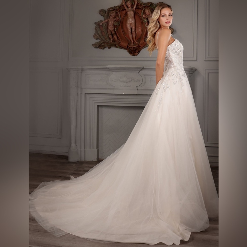🚨 LAST CALL BRIDAL SALE! LISTINGS WILL BE DELETED MAY 3rd. MOVING TO NEW WEBSITE
